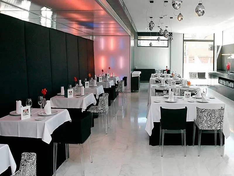 Hotel Ikonik Anglí Barcelona España