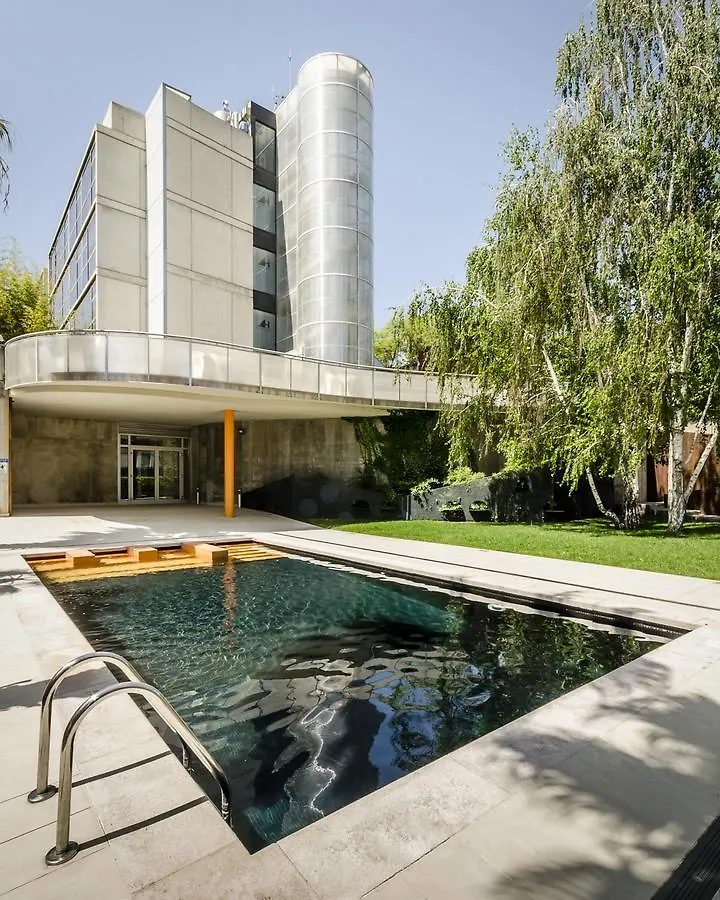 Ikonik Angli Hotel Barcelona