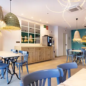 2* Gasthof Yomo Bcn Port