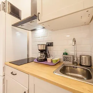 Hostel Raval Botella Private, Barcelona