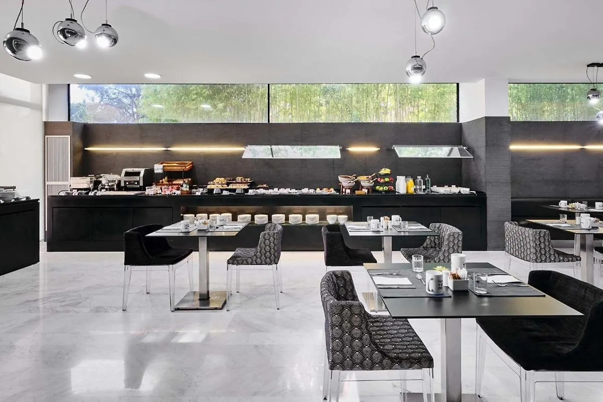 Hotel Ikonik Angli Barcelona 4*,